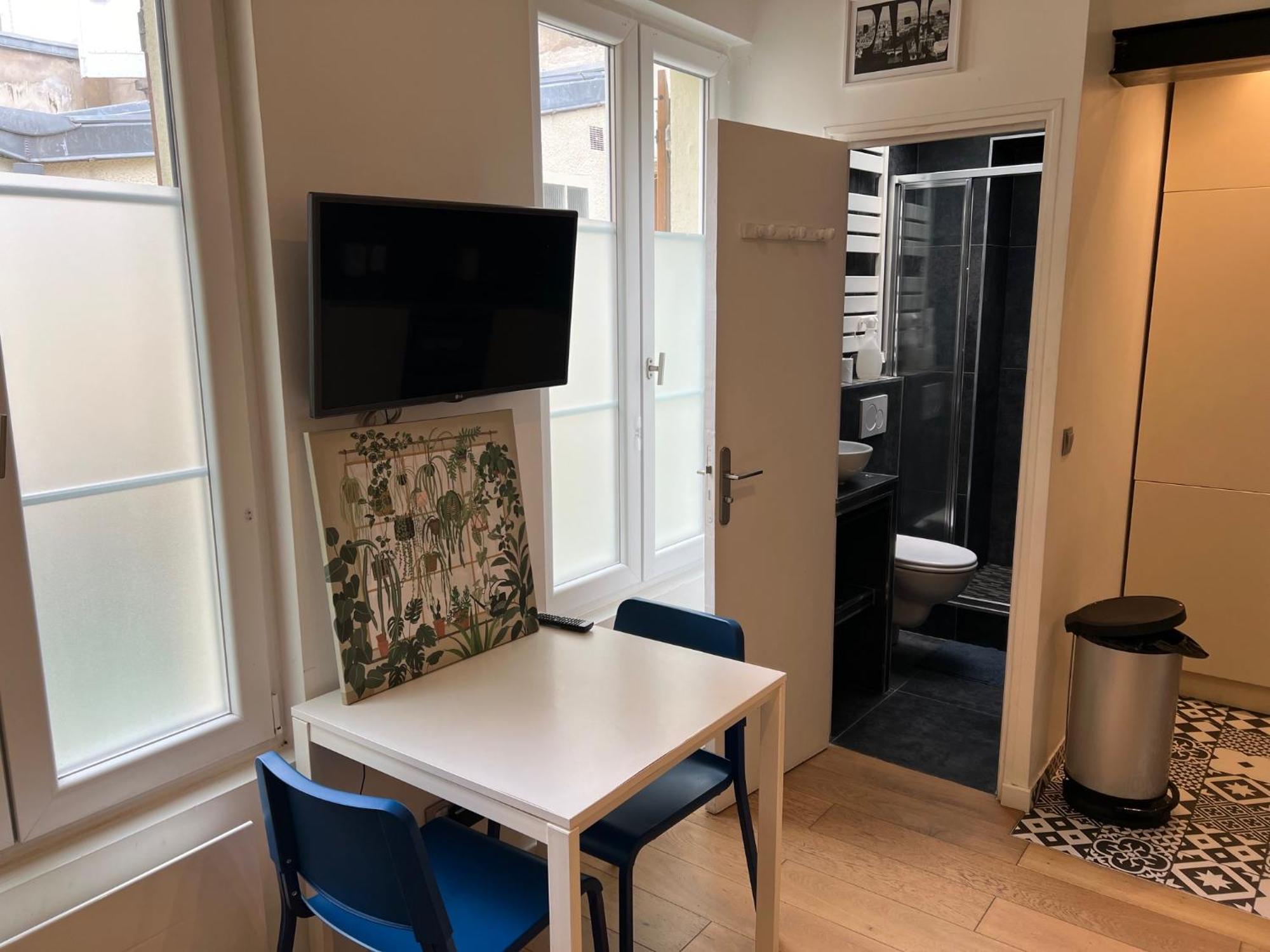 Appartement Atypique Aux Batignolles Paris Extérieur photo